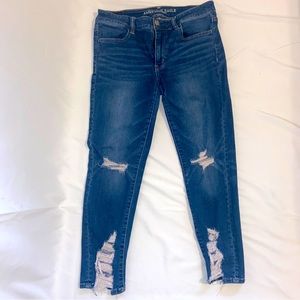 American Eagle outfitters women’s next level stretch denim. Distressed. size 12.